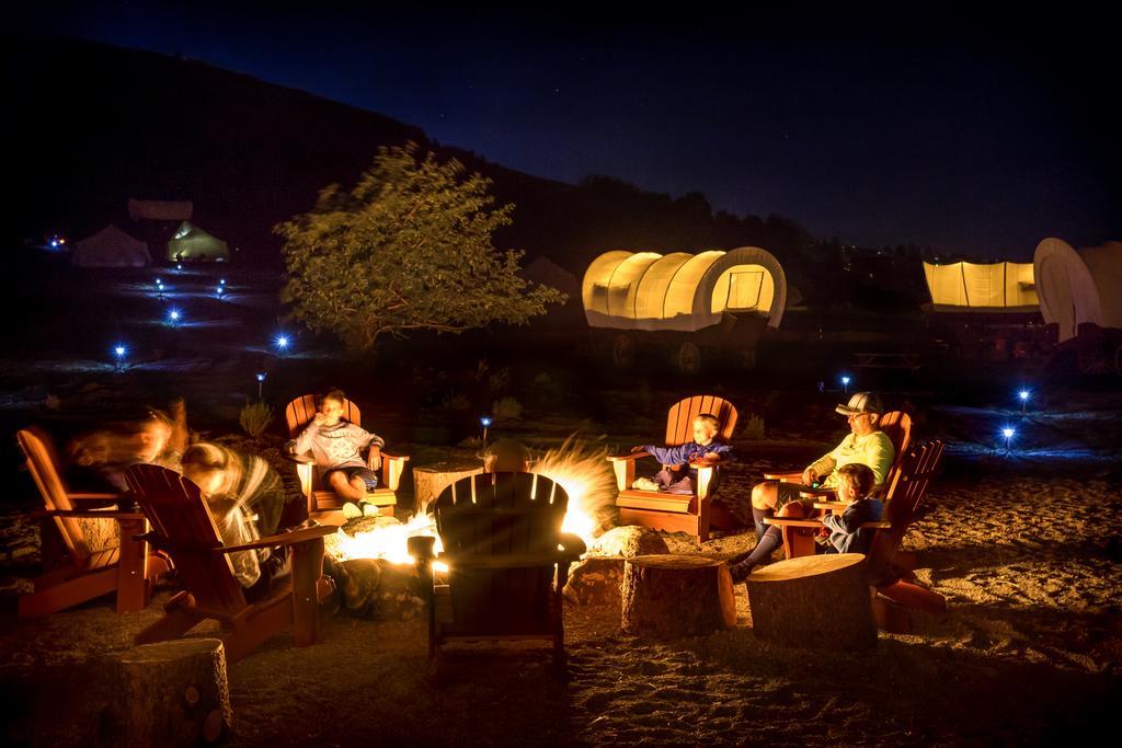 Conestoga Ranch Glamping Resort Garden City Oda fotoğraf