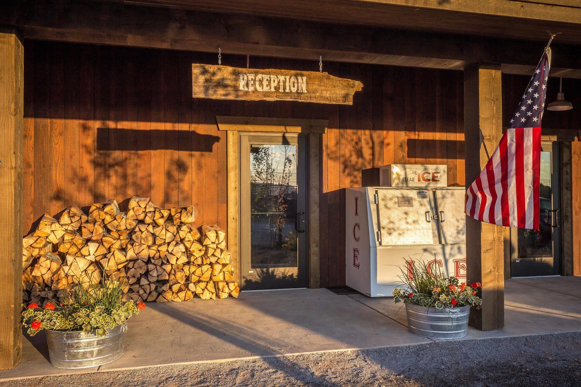 Conestoga Ranch Glamping Resort Garden City Dış mekan fotoğraf